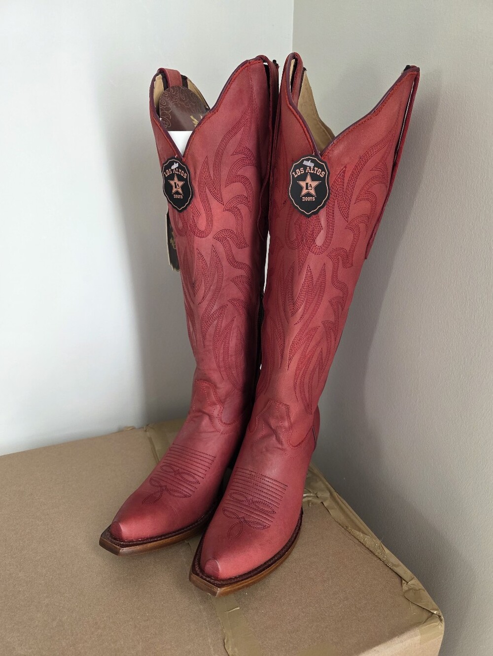 Los Altos Dessert Red Snip Toe Women's Cowboy Boots